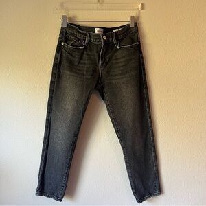 Frame Women’s Dark Wash Distressed Le Garçon Crop Size 26